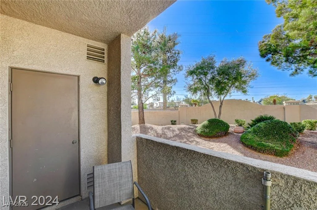 7400 Flamingo, Las Vegas, NV 89147