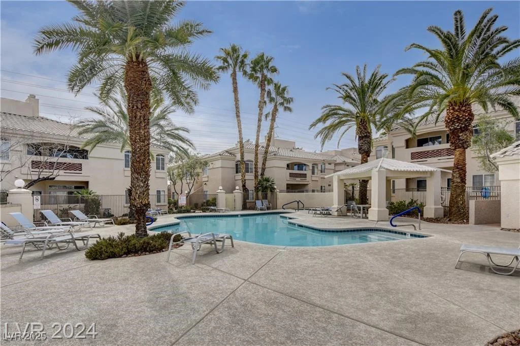7400 Flamingo, Las Vegas, NV 89147