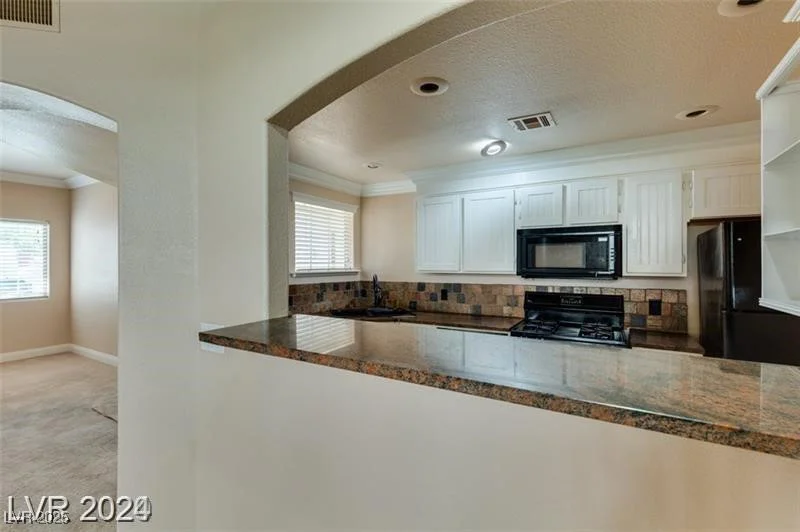 7400 Flamingo, Las Vegas, NV 89147
