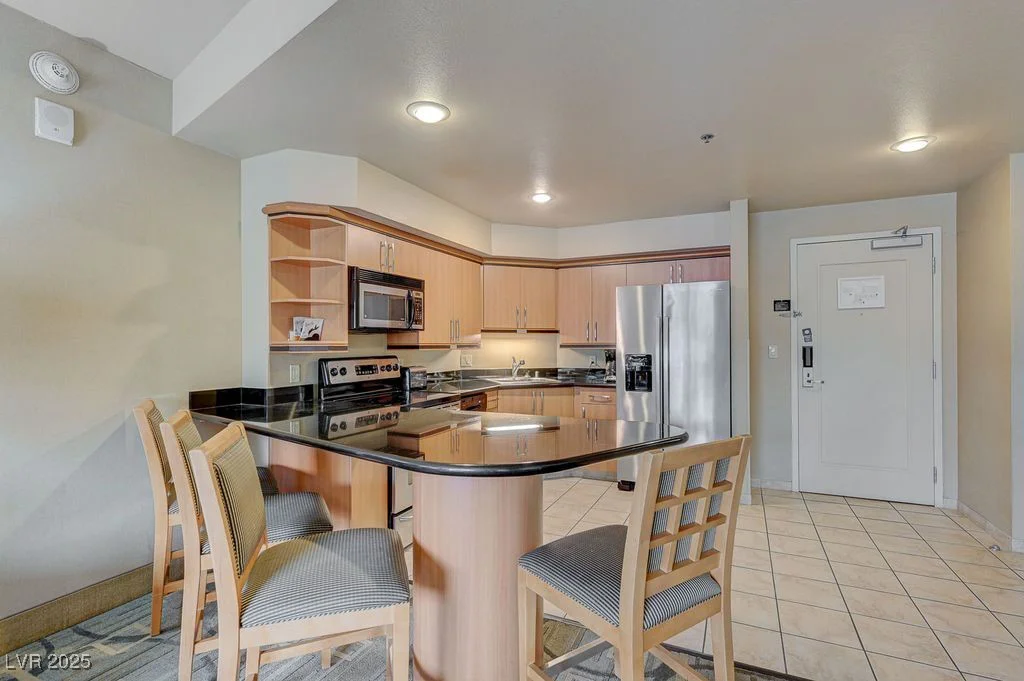 211 Flamingo, Las Vegas, NV 89169