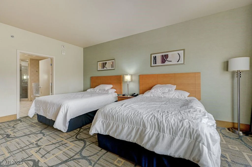 211 Flamingo, Las Vegas, NV 89169