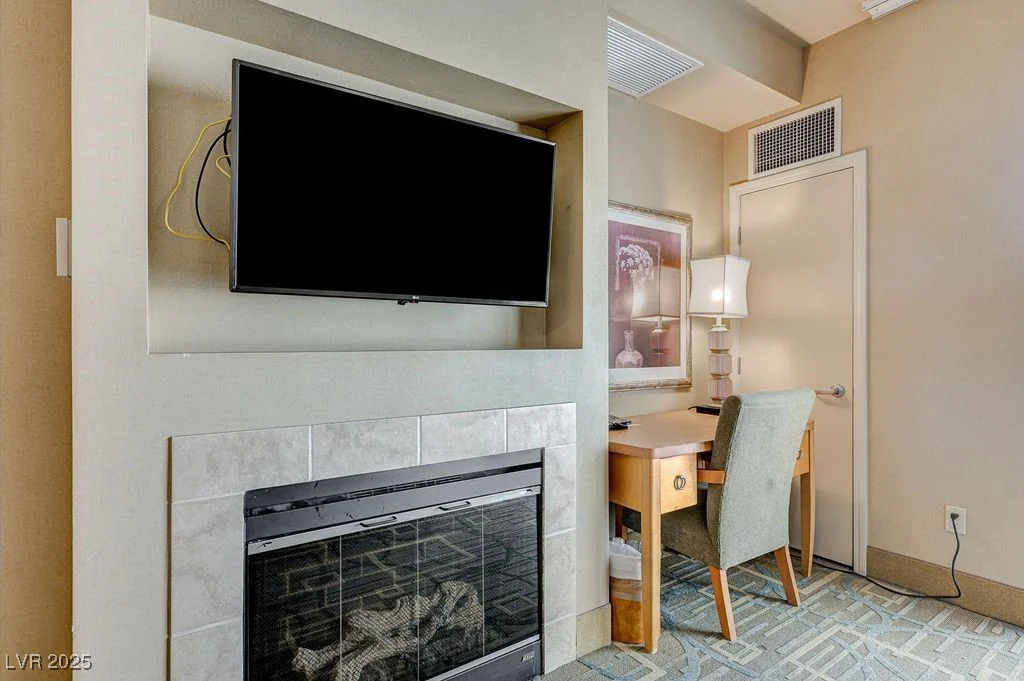 211 Flamingo, Las Vegas, NV 89169