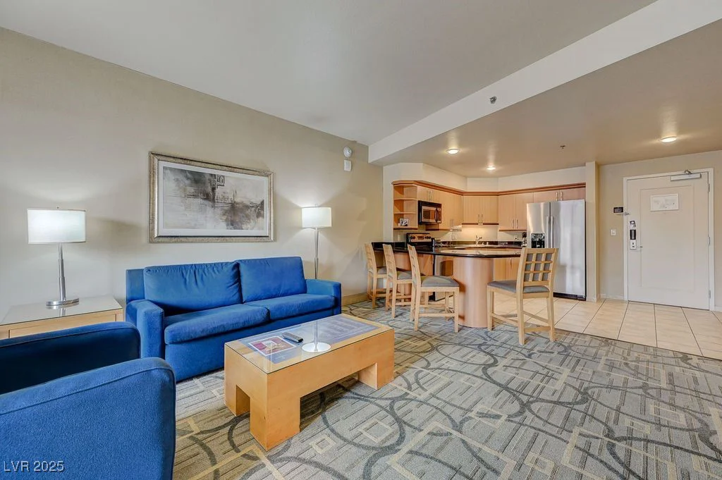 211 Flamingo, Las Vegas, NV 89169