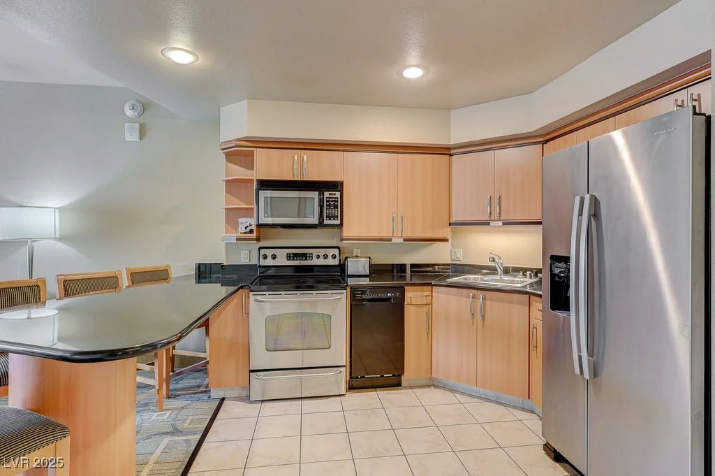 211 Flamingo, Las Vegas, NV 89169