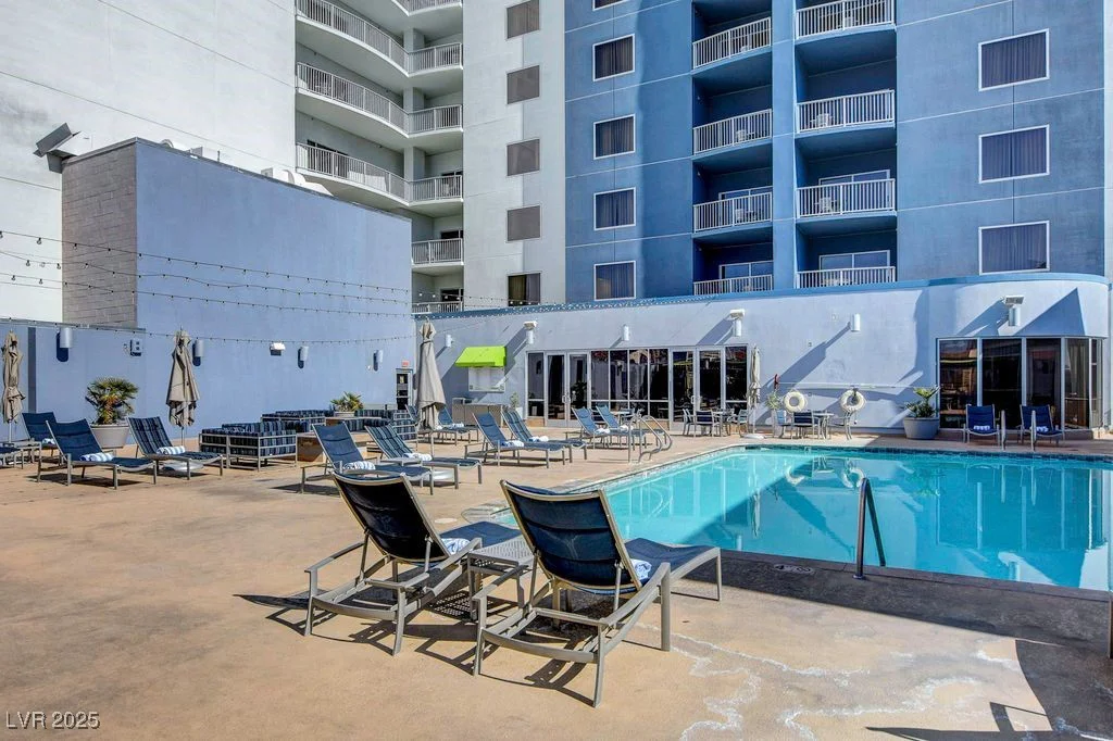 211 Flamingo, Las Vegas, NV 89169