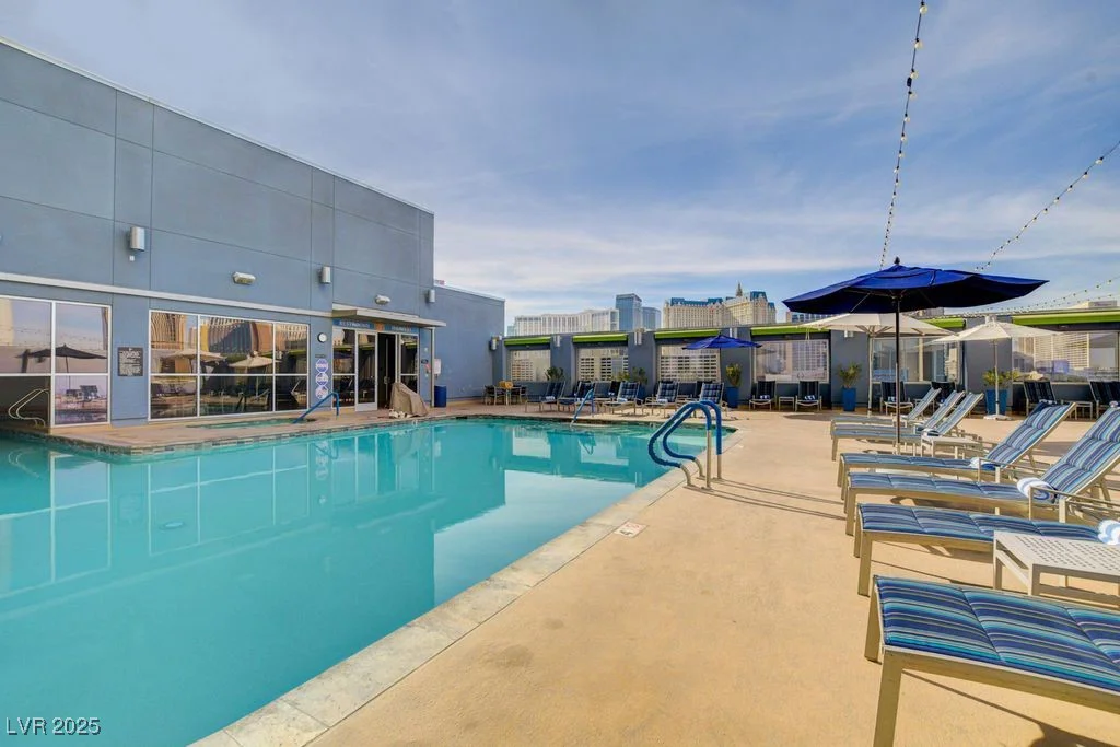 211 Flamingo, Las Vegas, NV 89169
