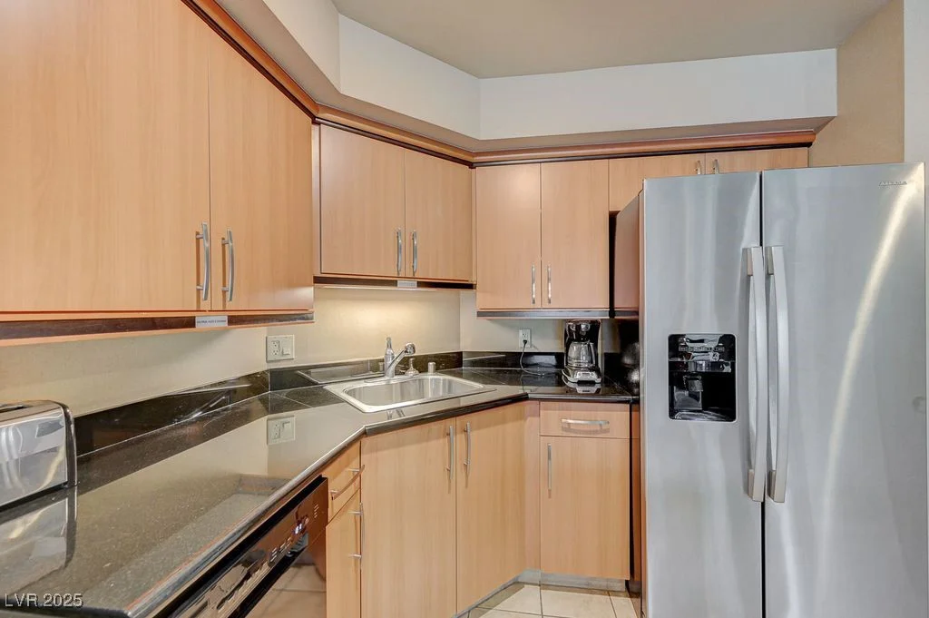 211 Flamingo, Las Vegas, NV 89169