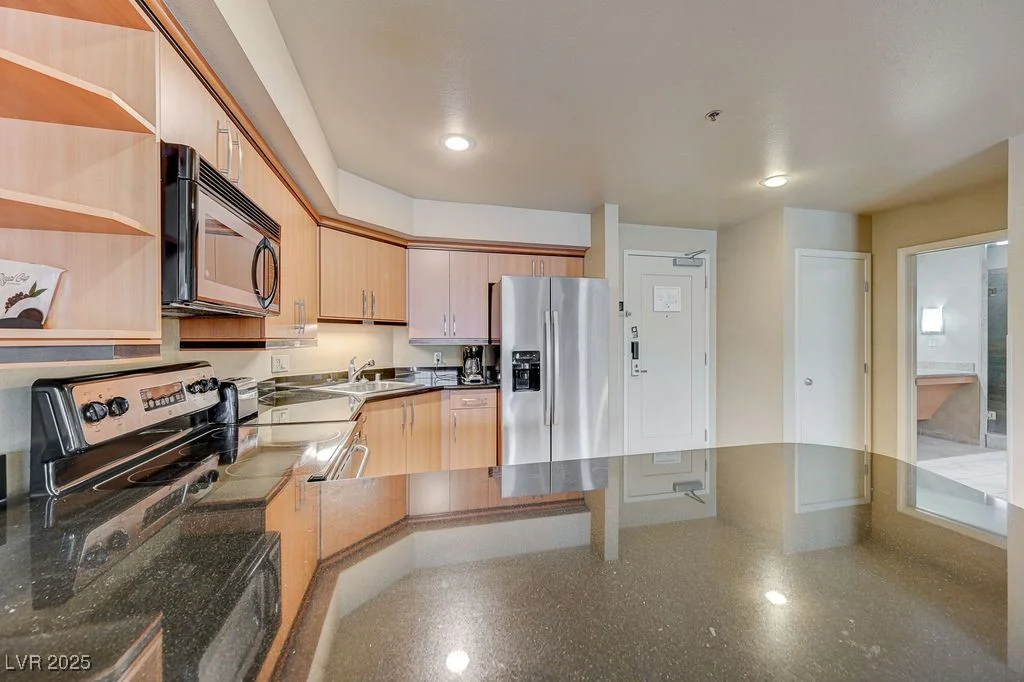 211 Flamingo, Las Vegas, NV 89169