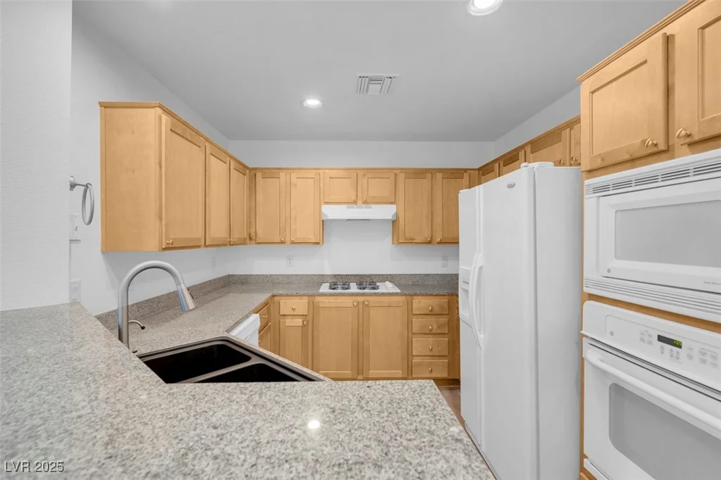 75 Agate, Las Vegas, NV 89123