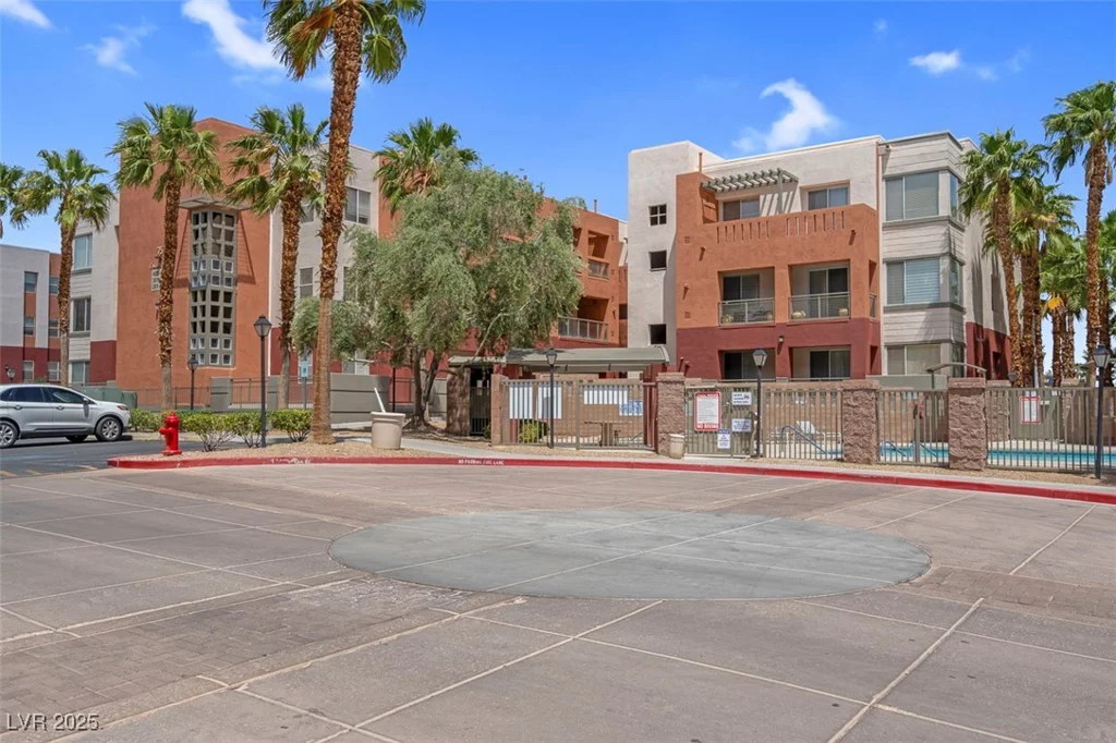75 Agate, Las Vegas, NV 89123