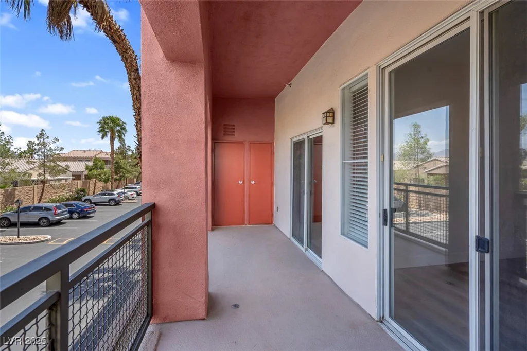 75 Agate, Las Vegas, NV 89123
