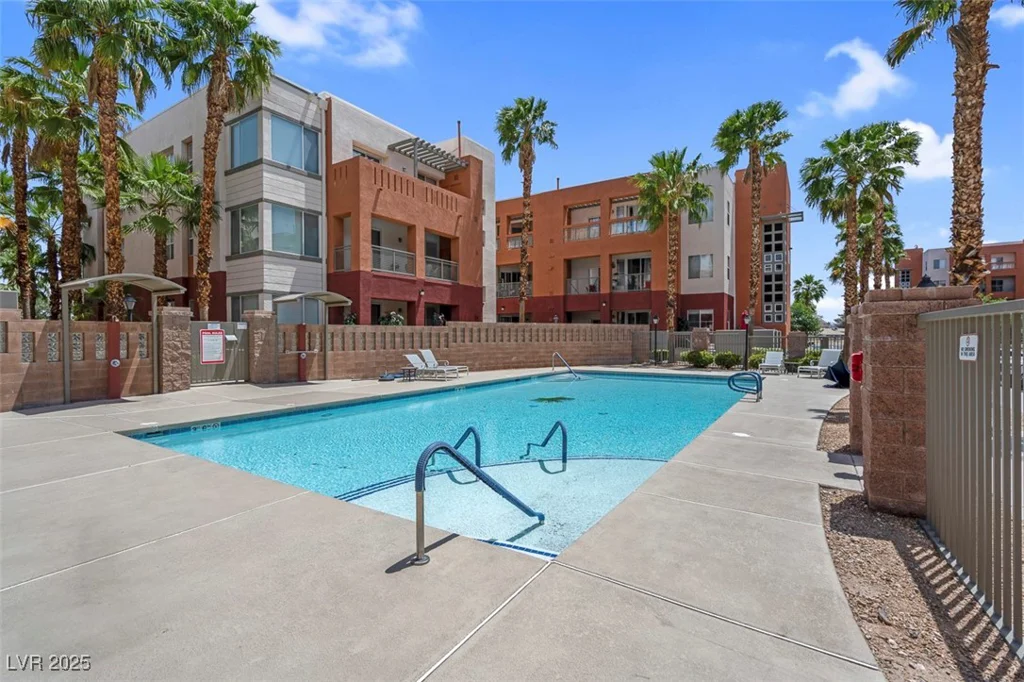 75 Agate, Las Vegas, NV 89123