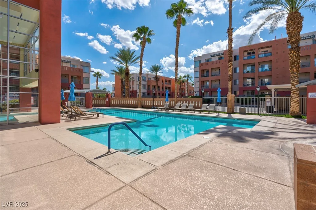 75 Agate, Las Vegas, NV 89123