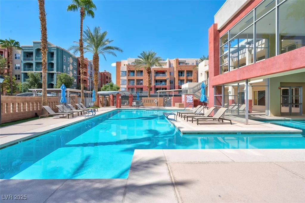 75 Agate, Las Vegas, NV 89123