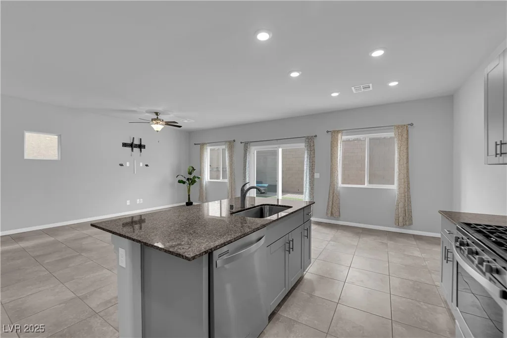 9215 Park, Las Vegas, NV 89178