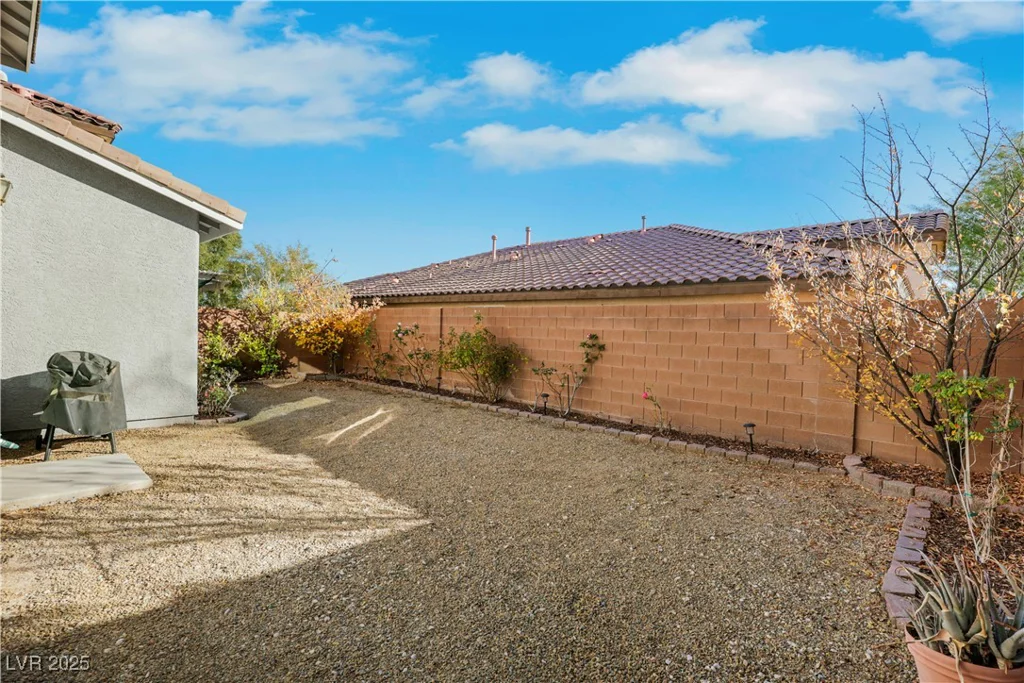 8697 Ancient Creek, Las Vegas, NV 89178