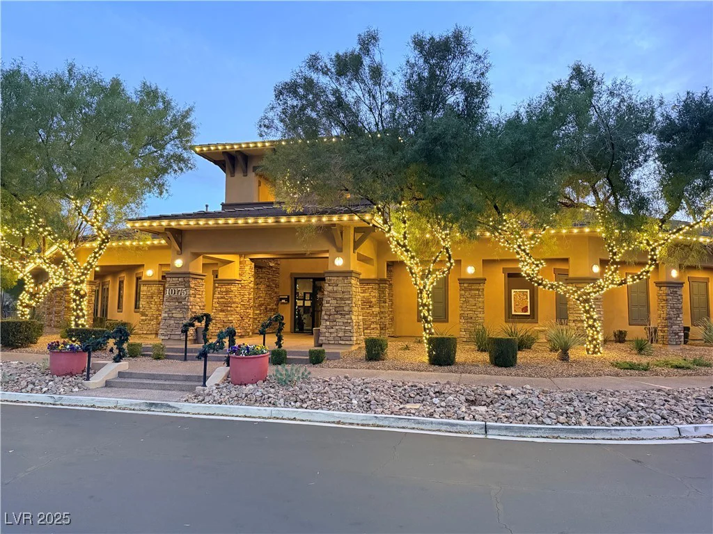 8697 Ancient Creek, Las Vegas, NV 89178
