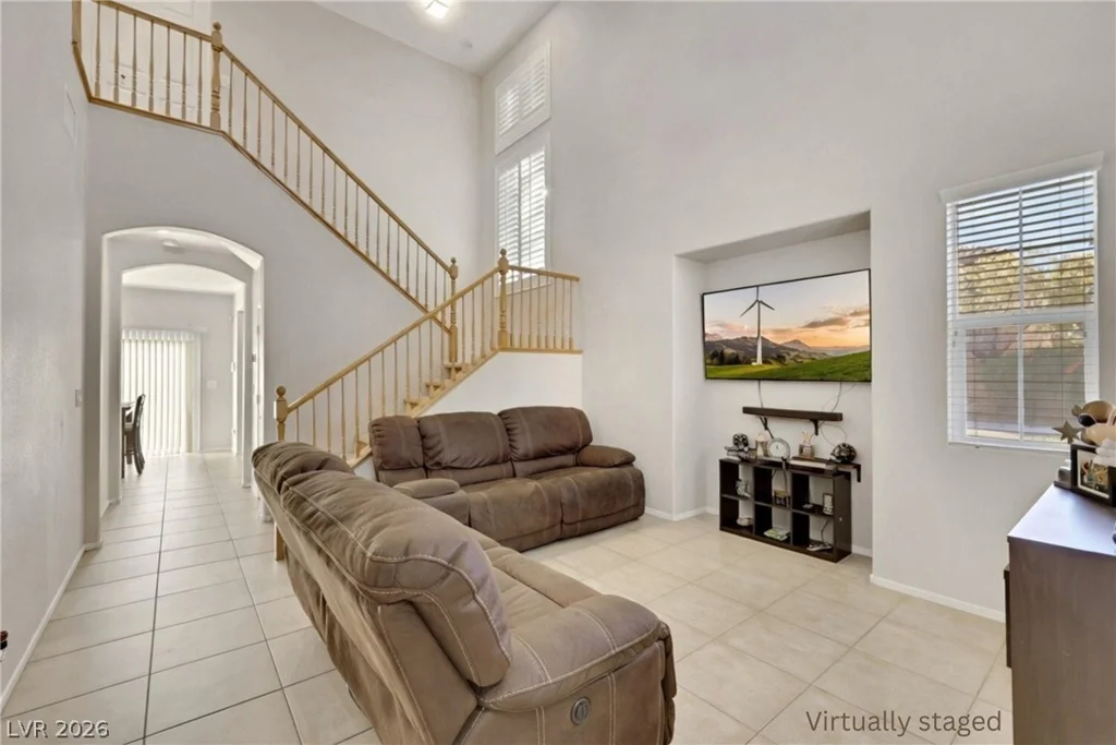 8697 Ancient Creek, Las Vegas, NV 89178