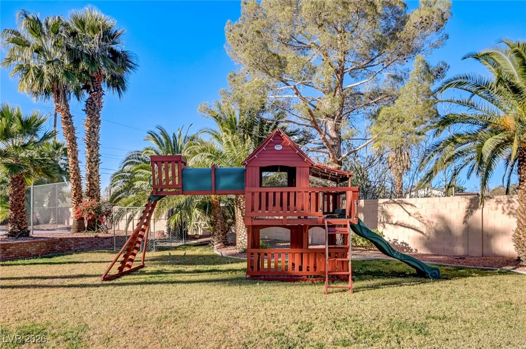 2955 El Camino, Las Vegas, NV 89146