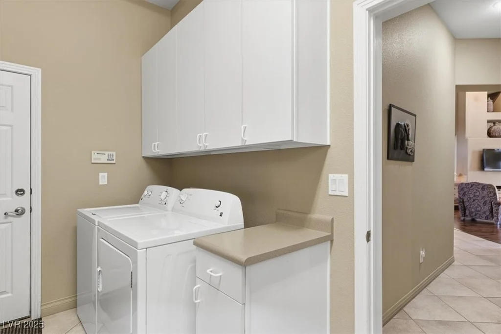 10009 Sienna Peak, Las Vegas, NV 89144