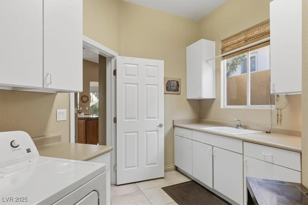 10009 Sienna Peak, Las Vegas, NV 89144