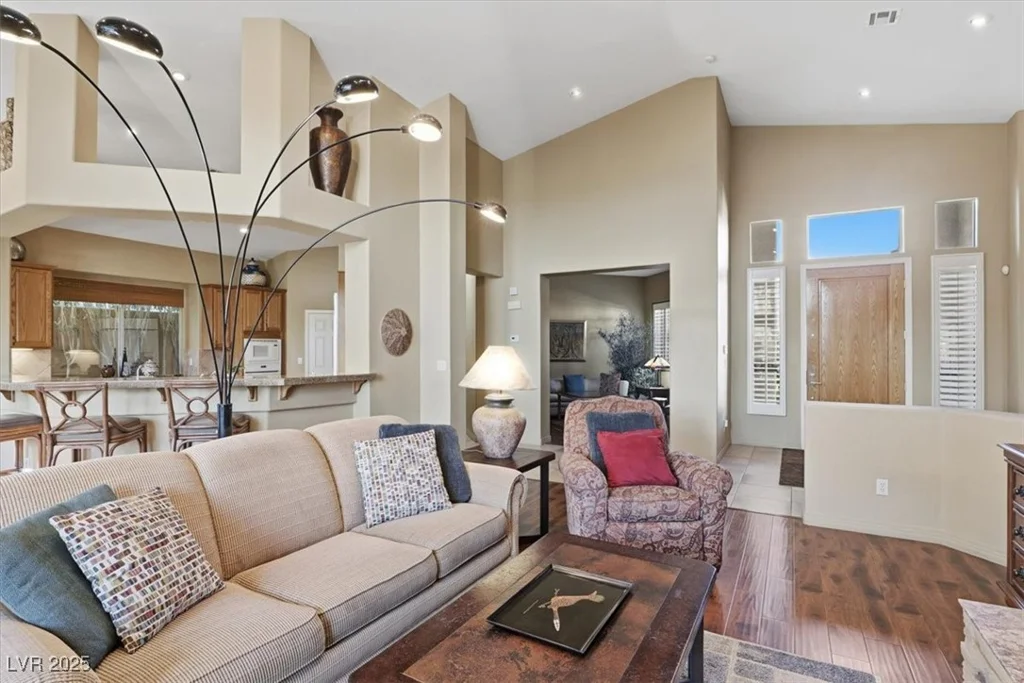 10009 Sienna Peak, Las Vegas, NV 89144