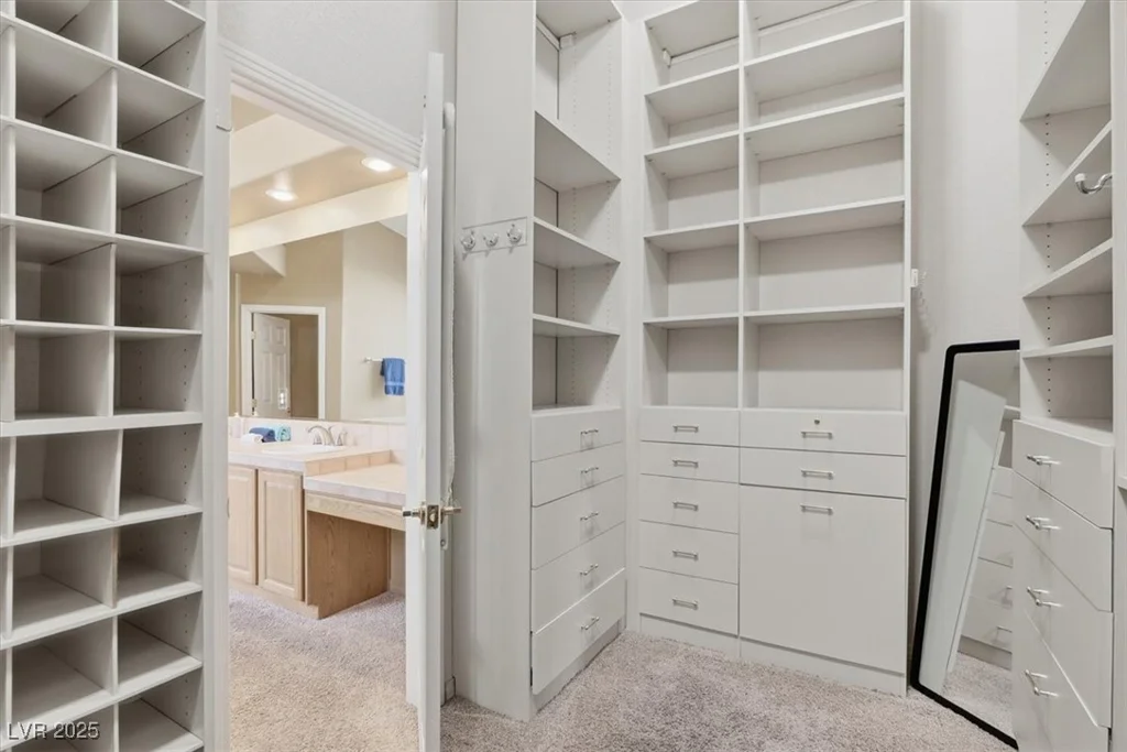 10009 Sienna Peak, Las Vegas, NV 89144