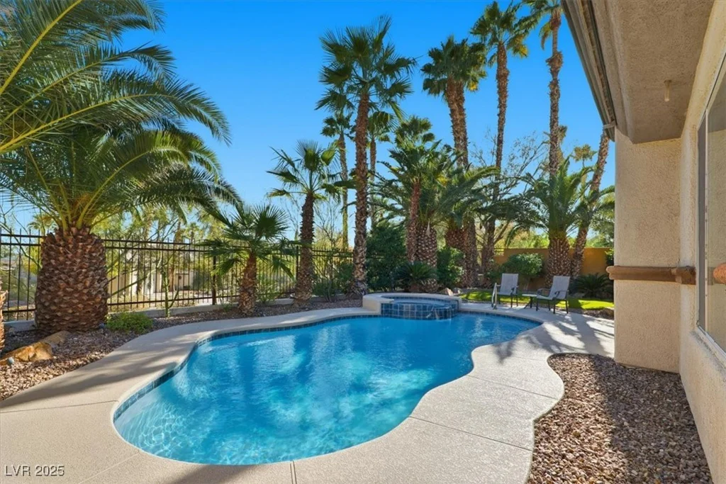 10009 Sienna Peak, Las Vegas, NV 89144