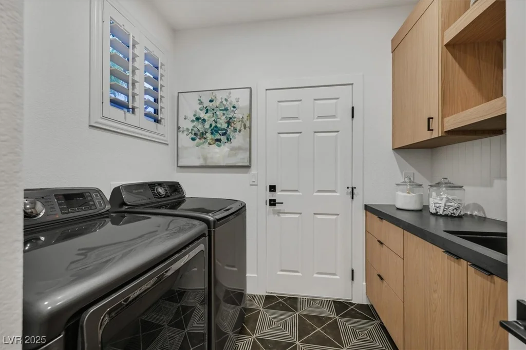 11540 Snow Creek, Las Vegas, NV 89135