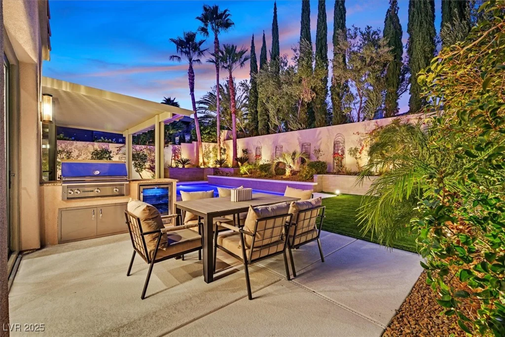 11540 Snow Creek, Las Vegas, NV 89135