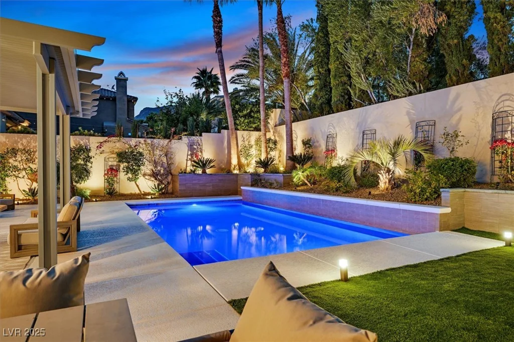 11540 Snow Creek, Las Vegas, NV 89135