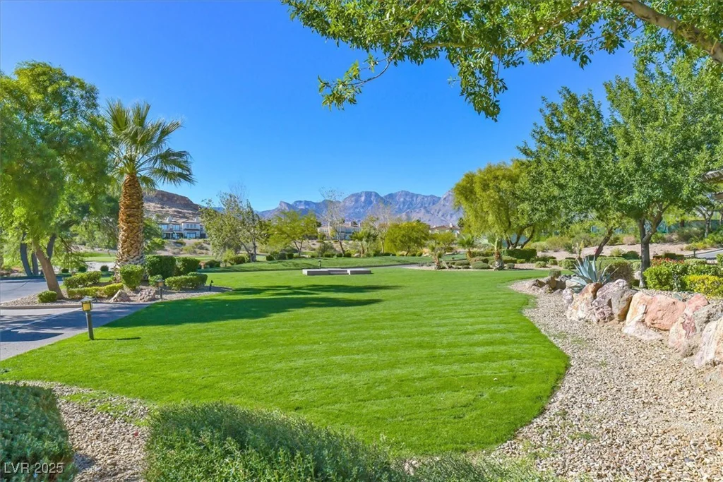 11540 Snow Creek, Las Vegas, NV 89135