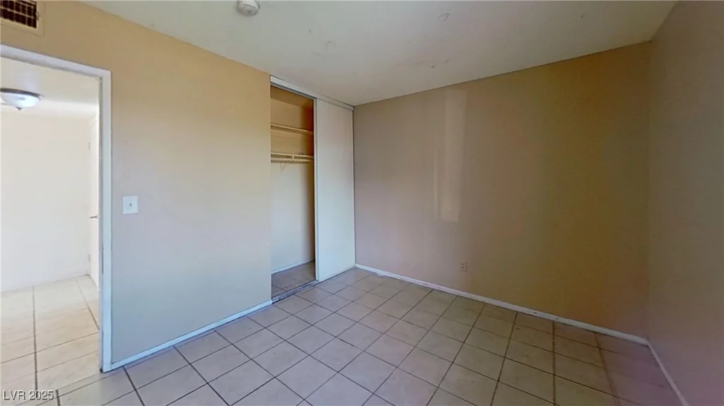 1405 Vegas Valley, Las Vegas, NV 89169