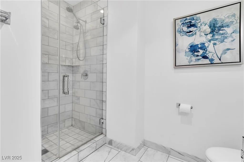 4471 Dean Martin, Las Vegas, NV 89103