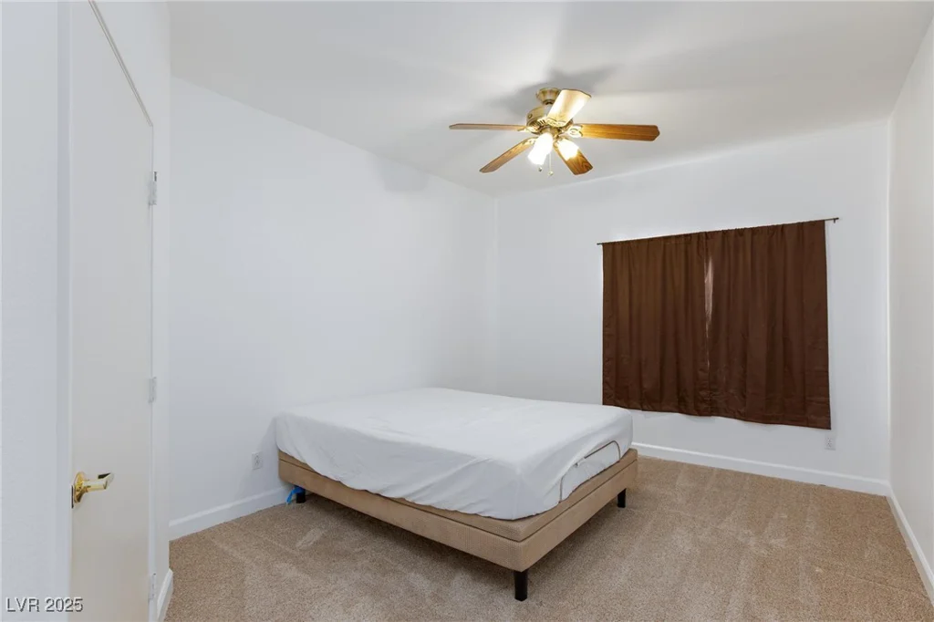 5751 Hacienda, Las Vegas, NV 89122