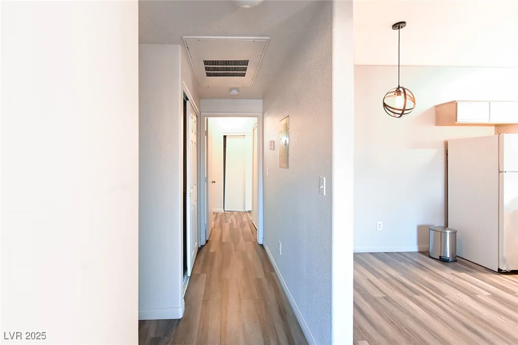 5751 Hacienda, Las Vegas, NV 89122