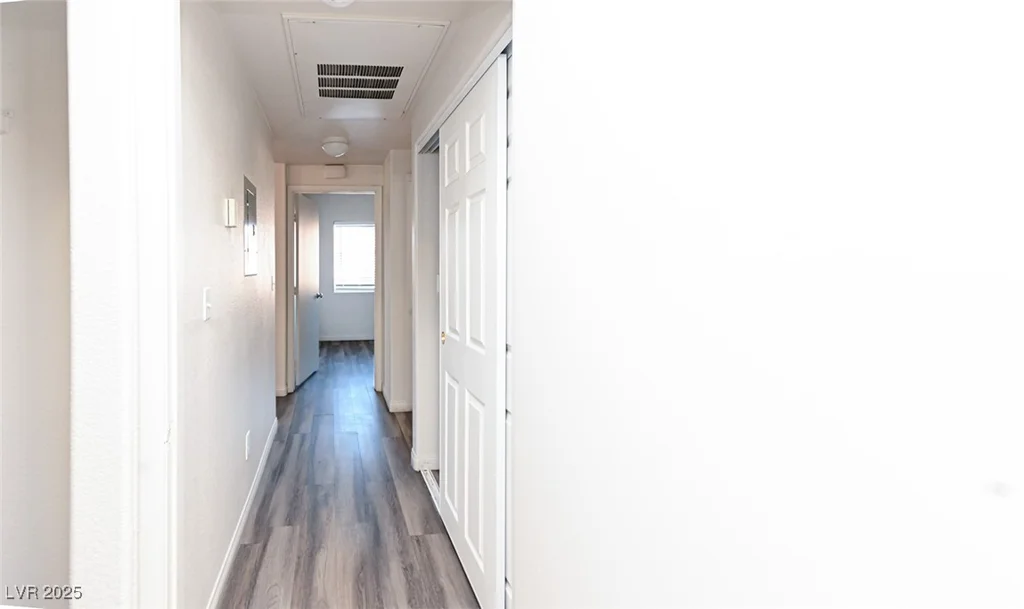 5751 Hacienda, Las Vegas, NV 89122