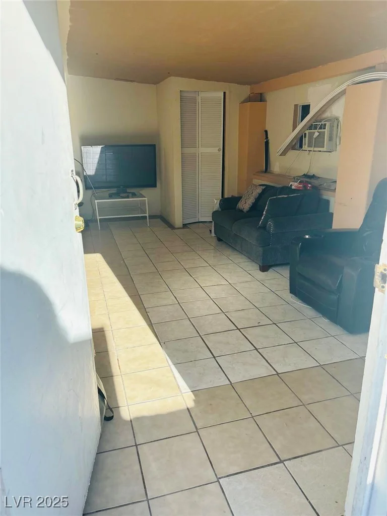 4539 Bingham, Las Vegas, NV 89110