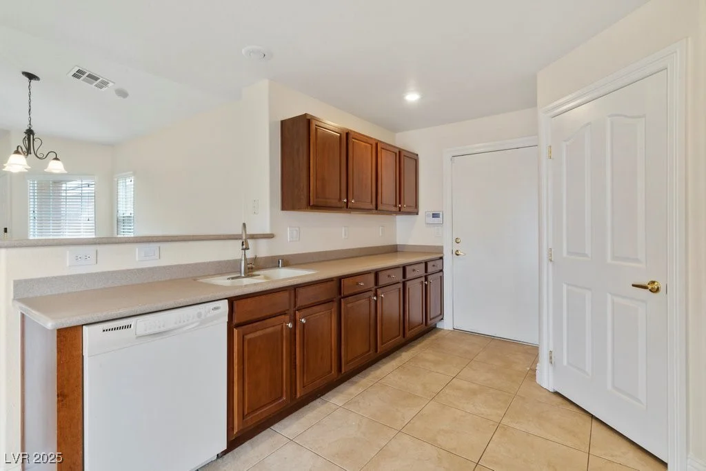 5367 Blue Oat, Las Vegas, NV 89141