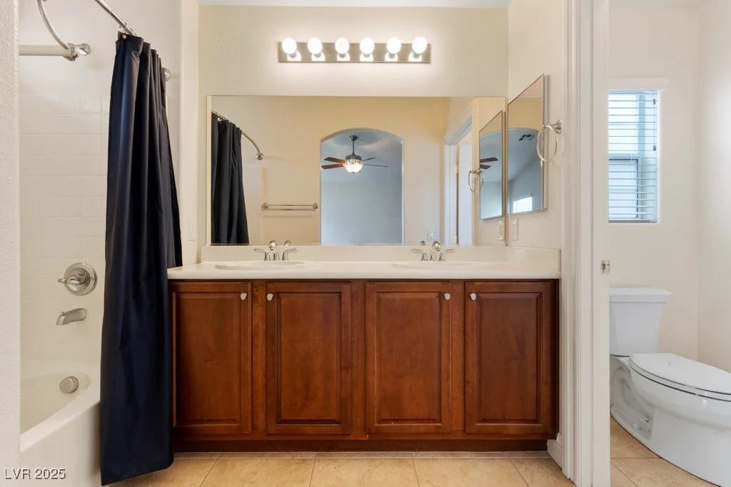 5367 Blue Oat, Las Vegas, NV 89141