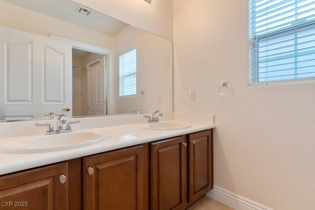 5367 Blue Oat, Las Vegas, NV 89141