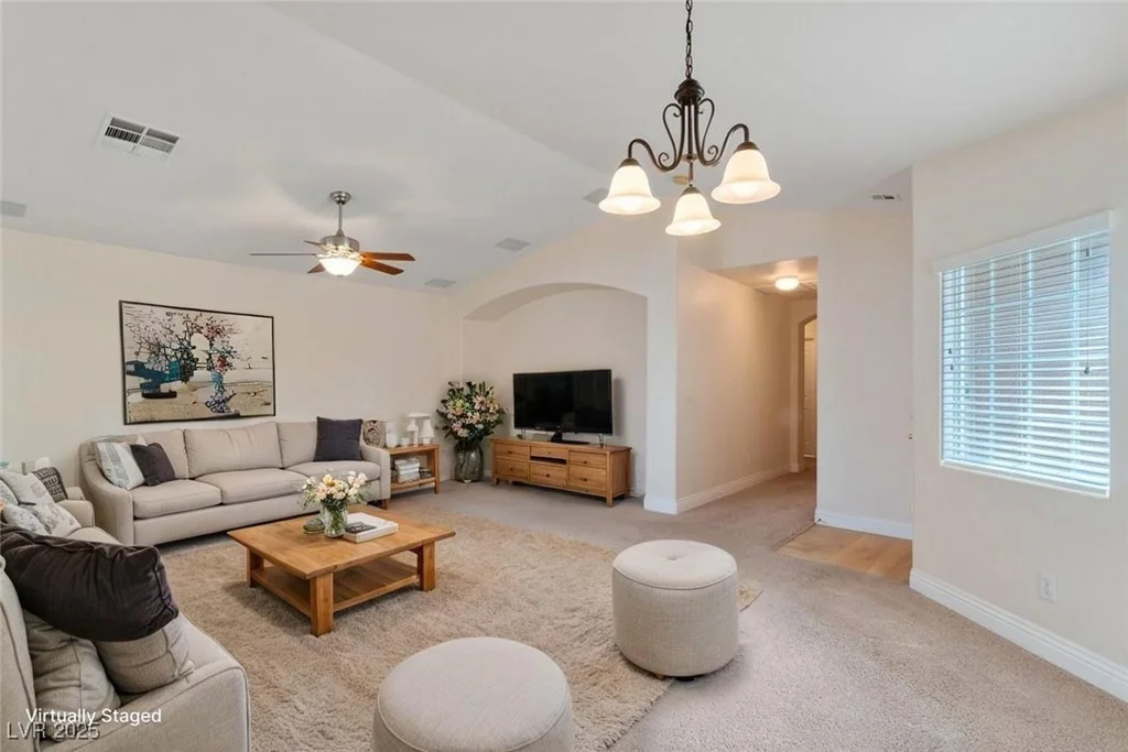 5367 Blue Oat, Las Vegas, NV 89141