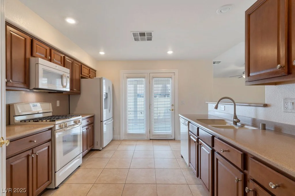 5367 Blue Oat, Las Vegas, NV 89141