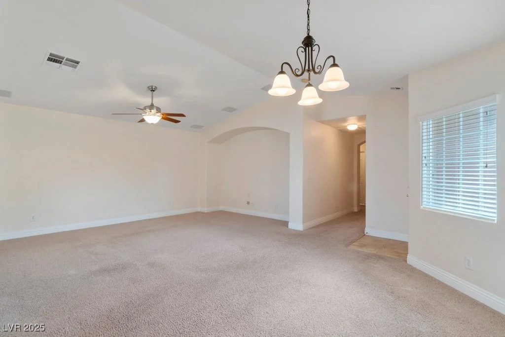 5367 Blue Oat, Las Vegas, NV 89141