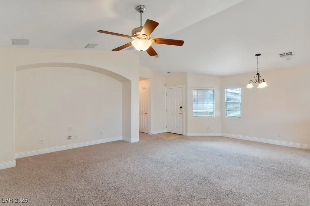 5367 Blue Oat, Las Vegas, NV 89141