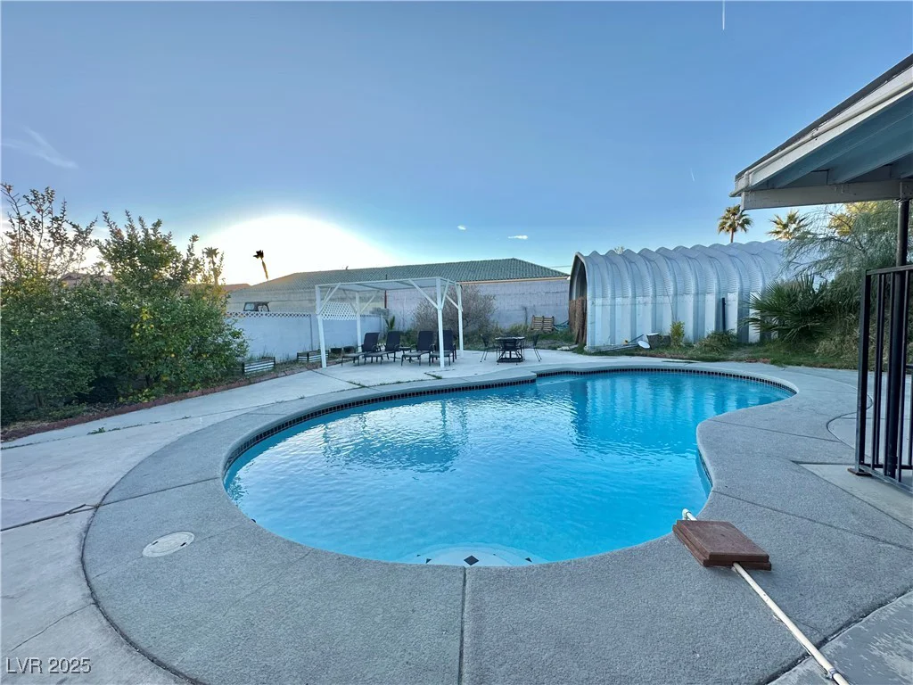 808 Mallard, Las Vegas, NV 89107