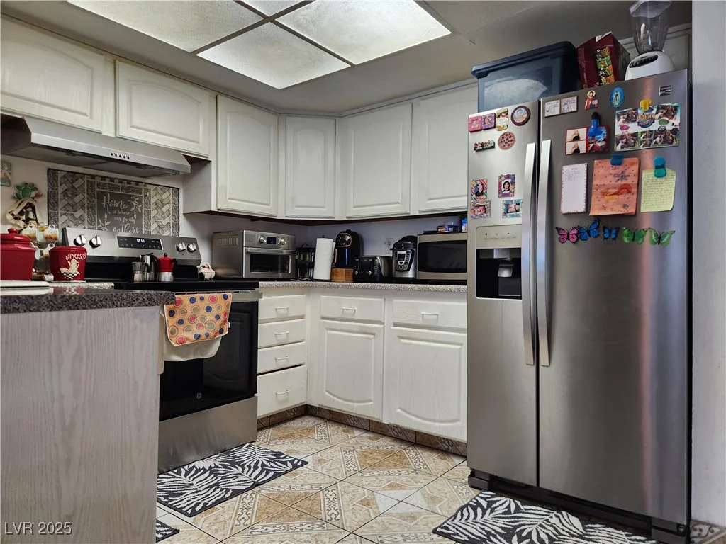 6373 Washington, Las Vegas, NV 89107