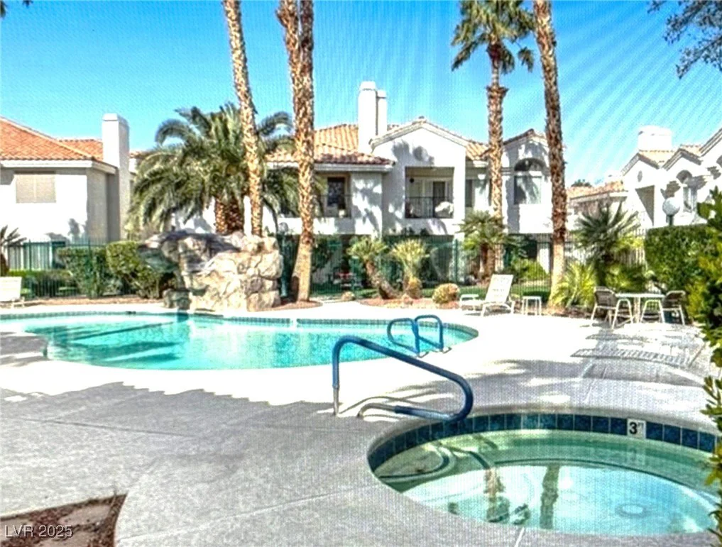 7620 Rolling View, Las Vegas, NV 89149