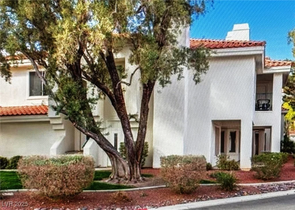 7620 Rolling View, Las Vegas, NV 89149