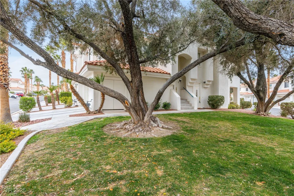7620 Rolling View, Las Vegas, NV 89149